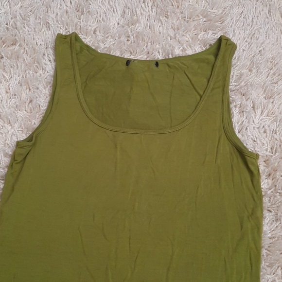 X2 Green Irish camisole vest tops - Picture 7 of 7